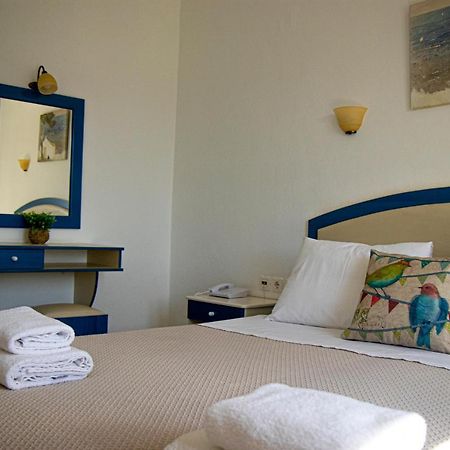 פלקסטרון Castri Village Hotel מראה חיצוני תמונה