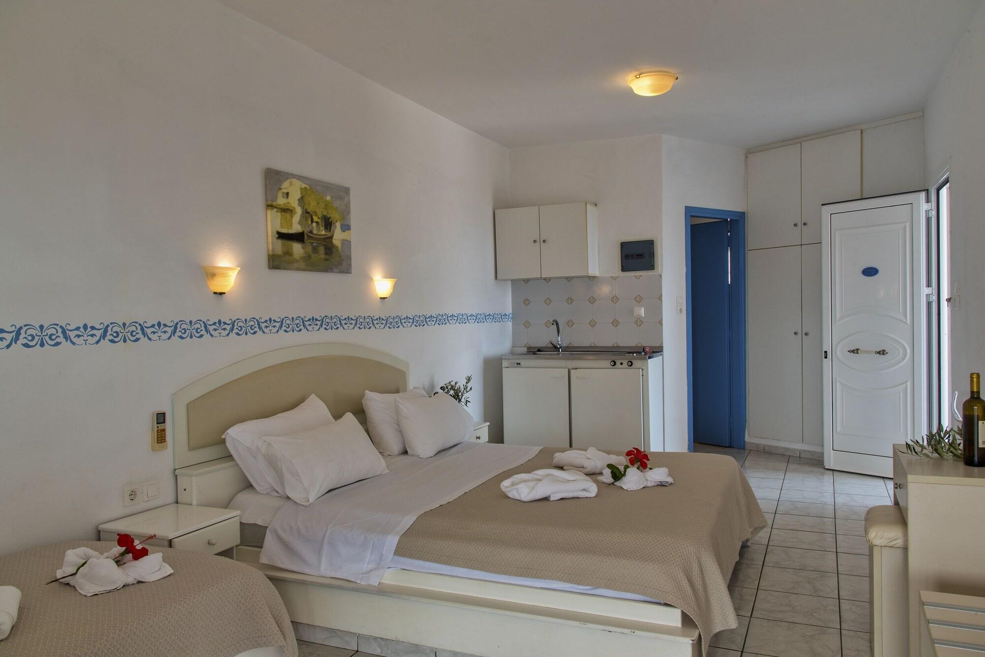 פלקסטרון Castri Village Hotel מראה חיצוני תמונה