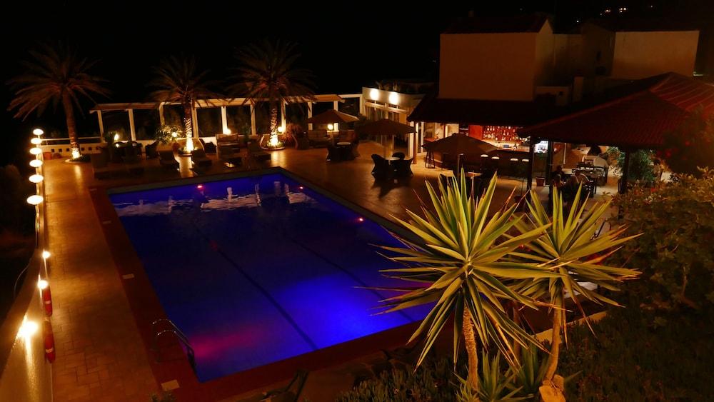 פלקסטרון Castri Village Hotel מראה חיצוני תמונה
