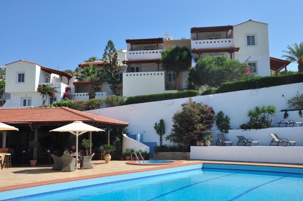 פלקסטרון Castri Village Hotel מראה חיצוני תמונה
