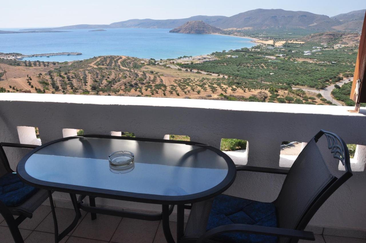 פלקסטרון Castri Village Hotel מראה חיצוני תמונה