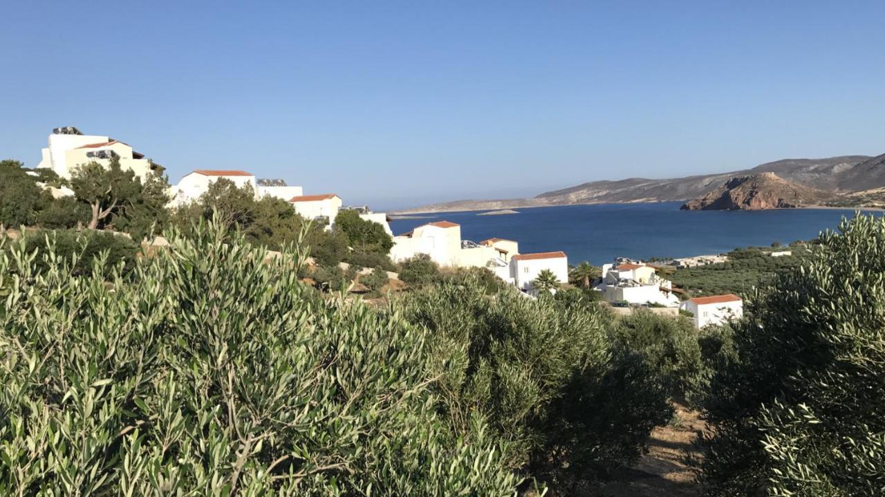 פלקסטרון Castri Village Hotel מראה חיצוני תמונה