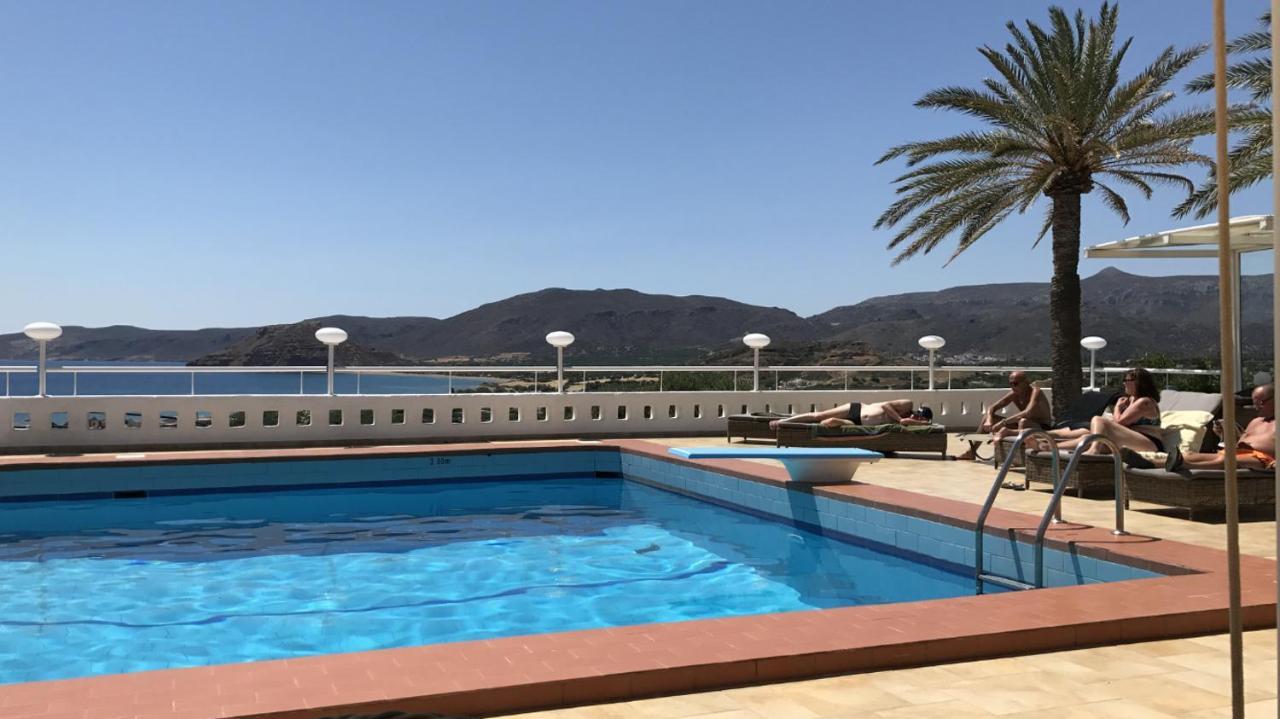 פלקסטרון Castri Village Hotel מראה חיצוני תמונה