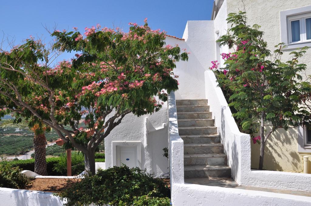 פלקסטרון Castri Village Hotel מראה חיצוני תמונה