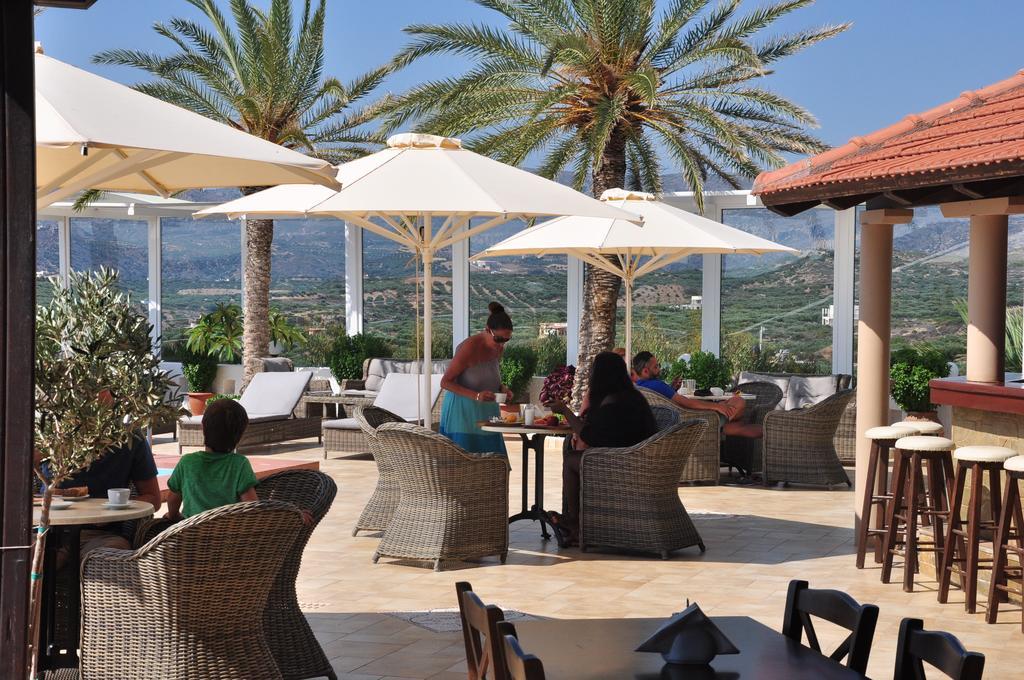 פלקסטרון Castri Village Hotel מראה חיצוני תמונה