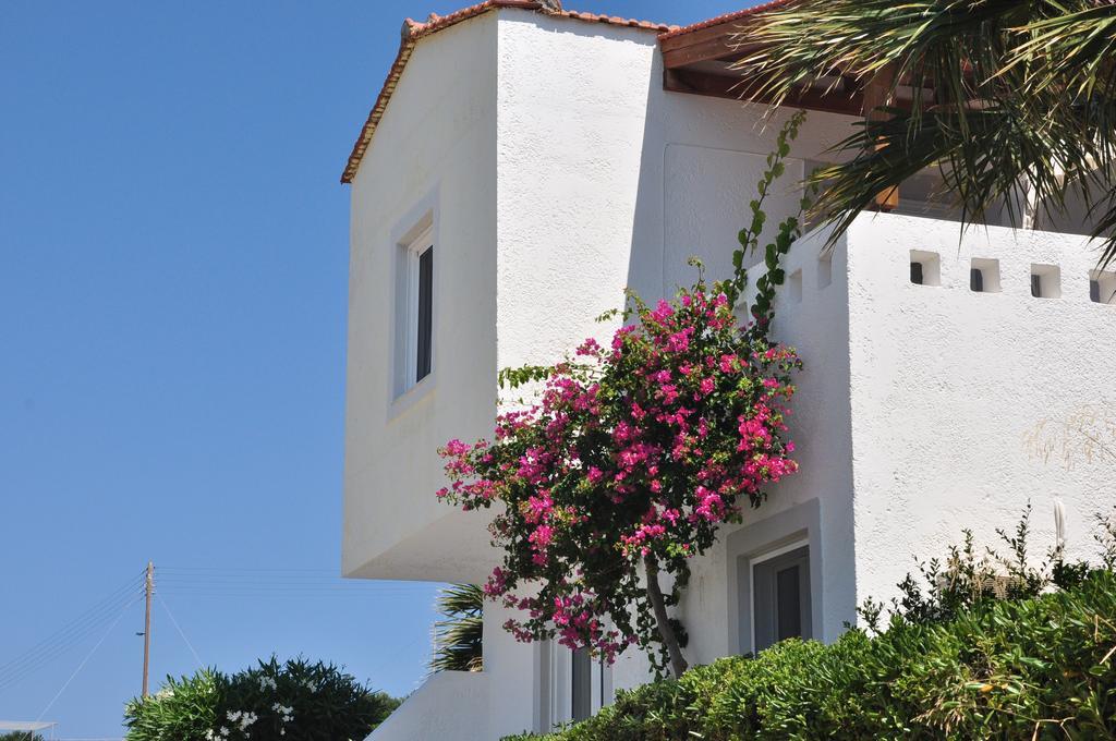 פלקסטרון Castri Village Hotel מראה חיצוני תמונה