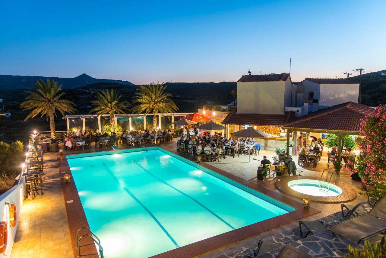 פלקסטרון Castri Village Hotel מראה חיצוני תמונה